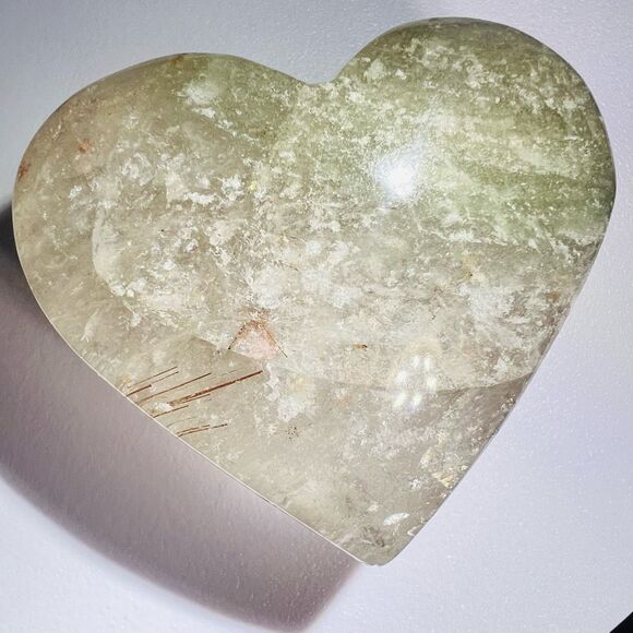 Golden Rutilated Threads and Garden Quartz Heart‎ Carving (1) - Picture 8 of 16